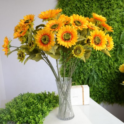 Fuyuan factory direct wholesale top seller 2019 artificial sunflower bouquet yellow flower for home decoration